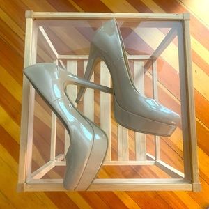 SuperDeal 🪢 Chinese Laundry Shoes-size 6 1/2, color nude, high heels, platform